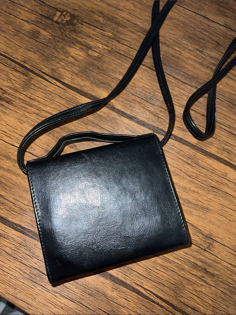 Vintage Black Leather Crossbody Wallet with Gold Logo Plaque and‎ Handle- OS